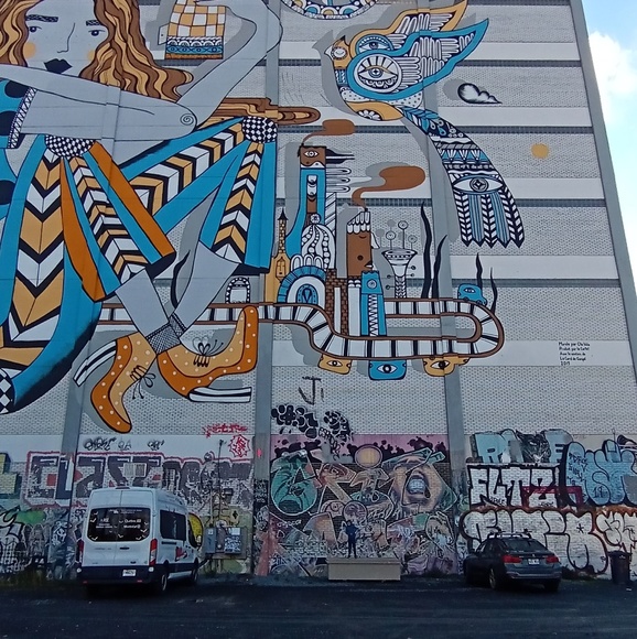 Meet your Posher, Maelle - Picture 1 of 1